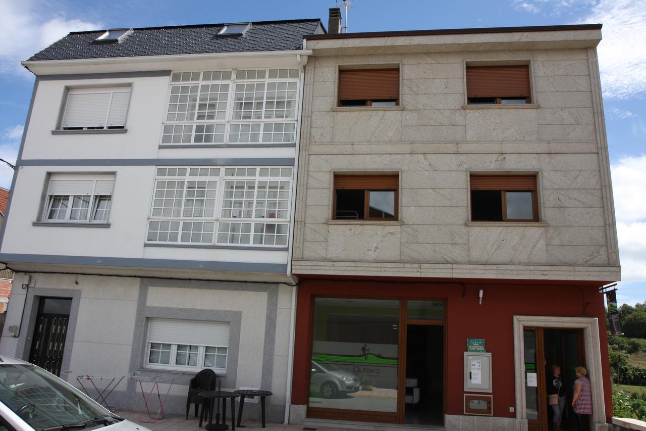 A Pousada Albergue Outeiro Palas de Rei Exterior foto